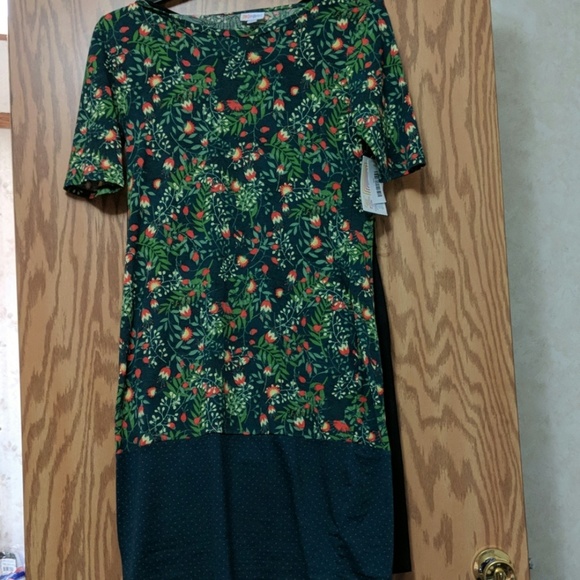 Lularoe Julia - Picture 5 of 5